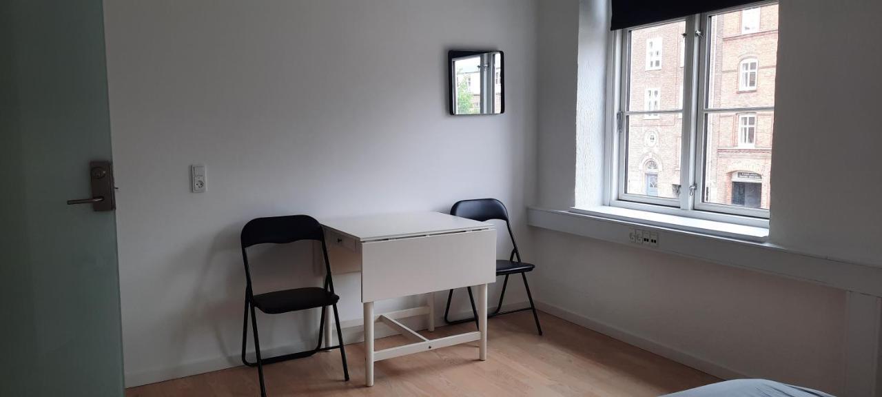 Private Room In A Shared Apartment أودنسه المظهر الخارجي الصورة